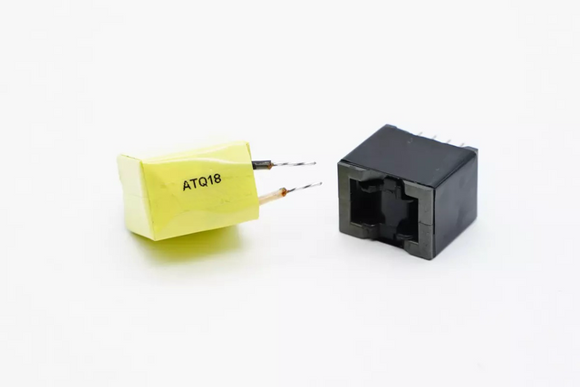 PD快充变压器 30W ATQ18 变压器